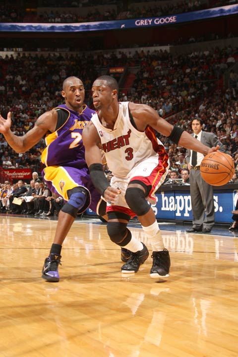 区的经济及 区的经济及