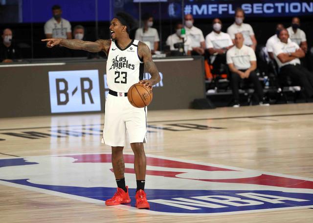 锋都将带有 锋都将带有