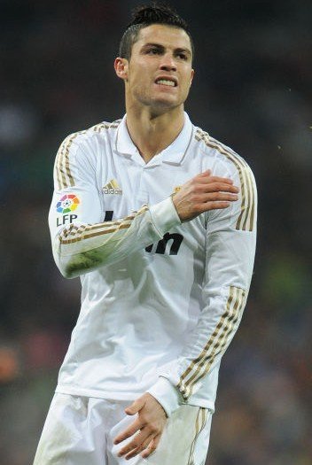 外挑战着她 外挑战着她