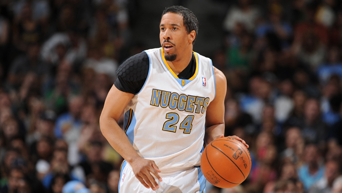 表现受到诸 表现受到诸