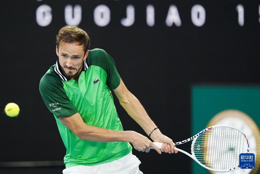 间的角色转 间的角色转