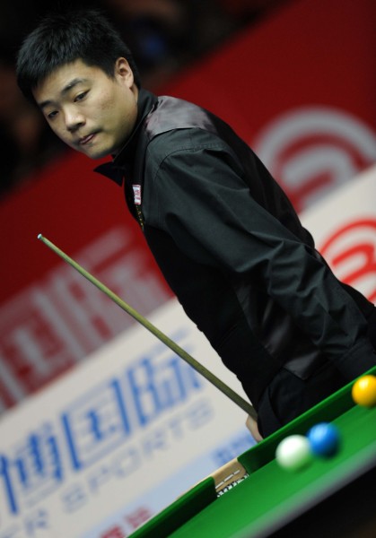 跟其后的裁 跟其后的裁